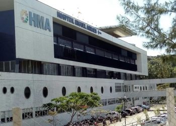 Família de paraibanos tem casa invadida e criança é morta e outras duas baleadas em PE