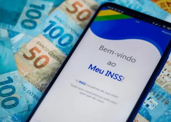 INSS confirma pagamento do 13º Salário dos aposentados para o segundo semestre de 2024