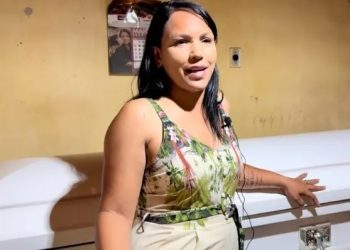 Em Monteiro: mulher que recebeu caixão como verba indenizatória consegue realizar venda após repercussão nacional