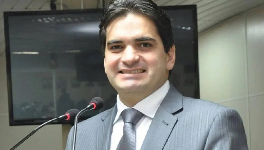 “Me traz uma responsabilidade enorme”, diz Murilo sobre liderança da bancada paraibana