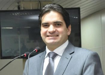 “Me traz uma responsabilidade enorme”, diz Murilo sobre liderança da bancada paraibana