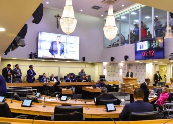 ALPB realiza sessão com mensagem do governador nesta quarta