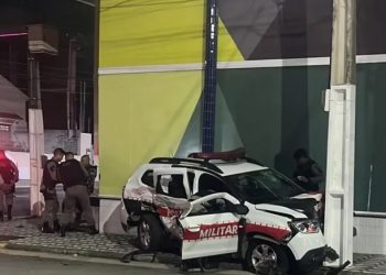 Colisão entre viaturas da PM deixa policiais feridos em Campina Grande