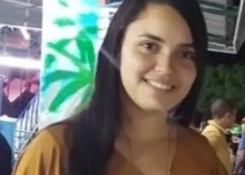 Mulher é assassinada a tiros dentro de casa; ex-companheiro é suspeito do crime