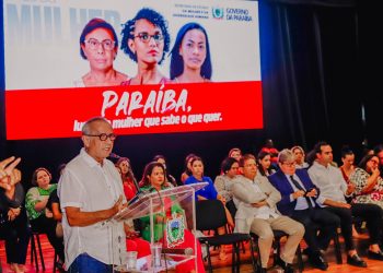 Cícero Lucena defende mais direitos e oportunidades durante evento alusivo ao Dia Internacional da Mulher