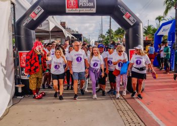 Cícero Lucena reforça importância do combate à violência contra a mulher e da luta por oportunidades e igualdade