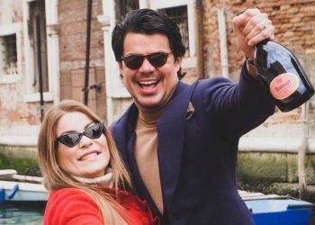 Justiça da Argentina liberta Fabrícia Farias mas a proíbe de sair do país até julgamento de extradição; confira documento