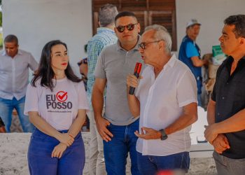 Cícero Lucena entrega uma tonelada de sementes de milho a produtores da região de Gramame e destaca incentivo da Prefeitura a agricultura familiar