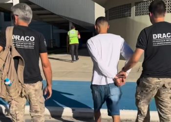 Ônibus incendiado: suspeito de comandar crime é transferido para João Pessoa