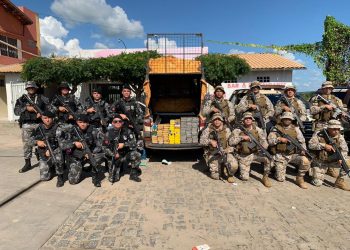PM apreende mais de 100 kg de drogas trazidas do Norte do país para o Sertão da PB