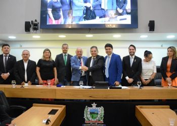 ALPB concede medalha Epitácio Pessoa ao presidente da CBPA Abrão Lincoln