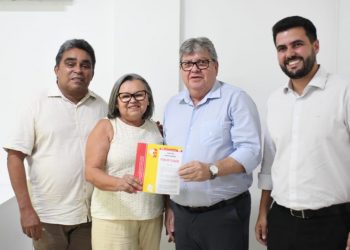 Pré-candidata a prefeita de Mari deixa MDB e se filia ao PSB