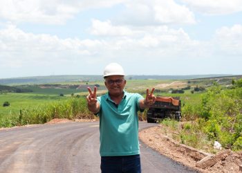 Ba Barros transforma Pedras de Fogo num canteiro de obras