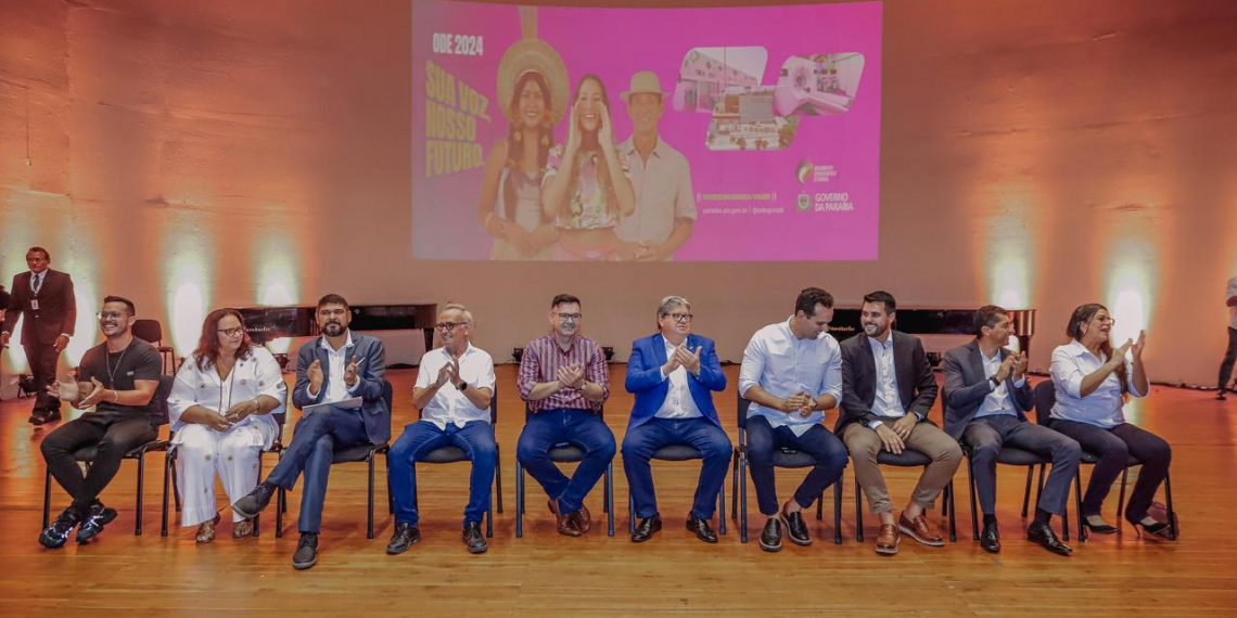 Durante apresentação do Orçamento Democrático Estadual, prefeito defende importância da participação da população nas políticas públicas