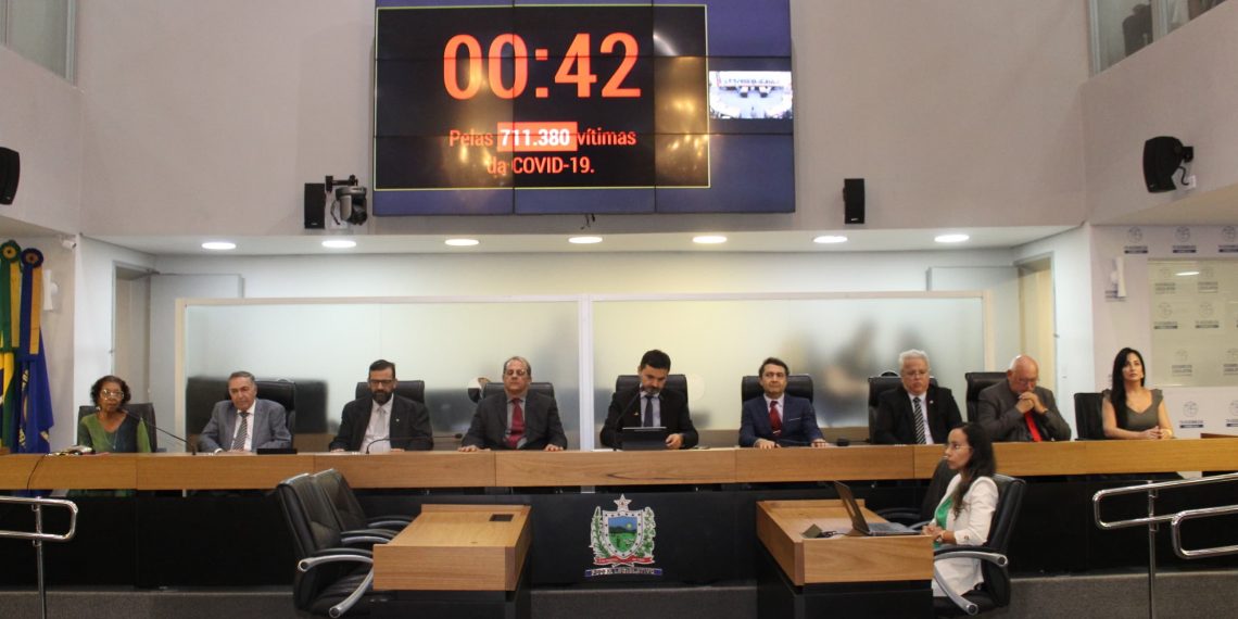 ALPB homenageia o espiritualista Sérgio Beltrão e o escritor Emerson Barros