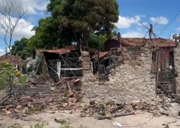 Três casas são incendiadas em Santa Rita; polícia suspeita de disputa pelo tráfico