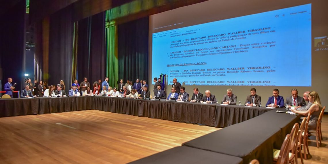 Em sessão itinerante, deputados aprovam Política de Apoio ao Empreendedorismo na Paraíba