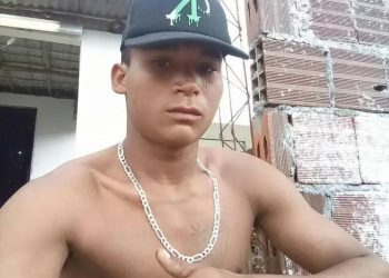 Jovem é assassinado a tiros enquanto dormia durante a madrugada, em Lucena