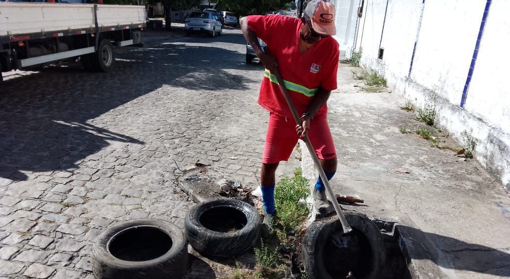 Seinfra realiza prevenção de alagamentos diariamente, mas precisa que a população ajude não jogando lixo na rua
