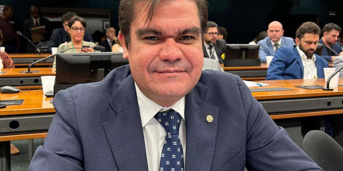 Comissão aprova projeto de Mersinho que zera impostos da ração de ovinos e caprinos