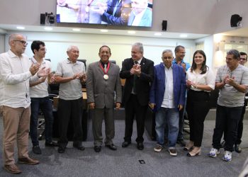 ALPB concede medalha Epitácio Pessoa ao professor Pelágio Nericio Pessoa Filho