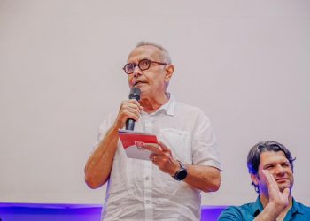 Prefeitura inicia entrega da Cartilha de Conduta Vedadas aos Agentes Públicos no período eleitoral destaca compromisso com a legislação brasileira