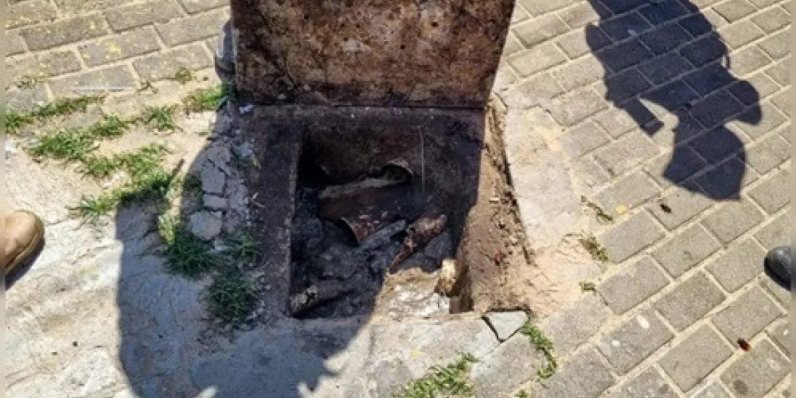 ESGOTO NA PRAIA: Veja quais estabelecimentos foram autuados e embargados na orla de João Pessoa