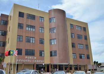 Justiça absolve homem que matou abusador da filha em Campina Grande