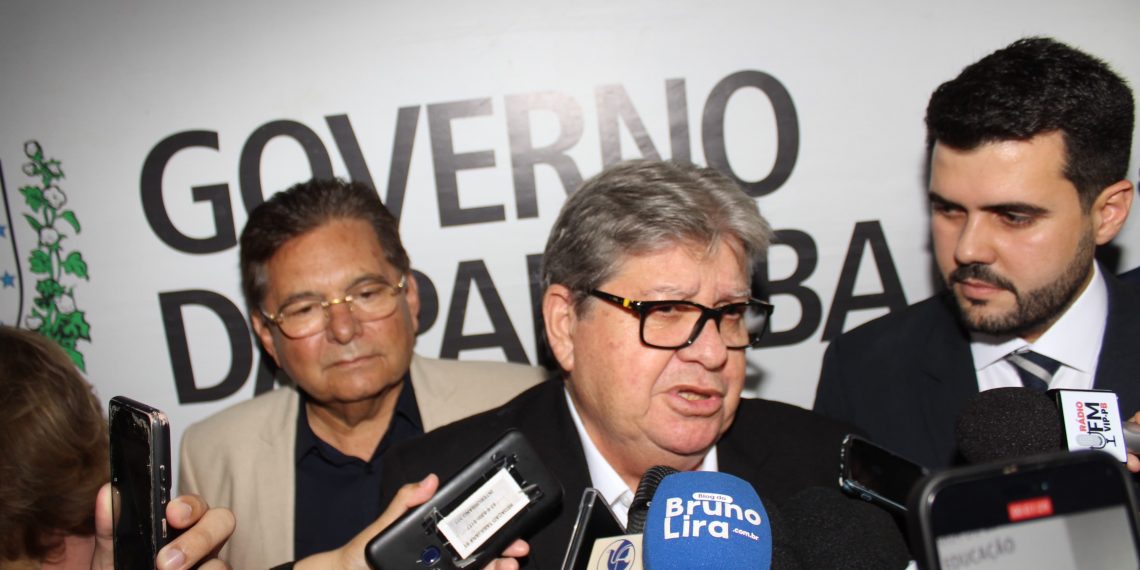 João aumenta número de convocados no concurso público para PM e Bombeiros