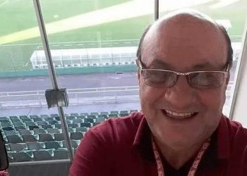 Narrador cai de cabine de transmissão e é internado em estado grave