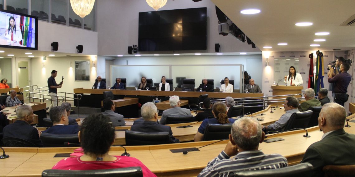 ALPB comemora Dia do Pastor durante sessão solene