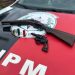 PM prende ‘armeiro’ do crime em Cabedelo e apreende duas armas de fogo