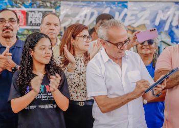 Prefeito autoriza reconstrução da Escola Duarte da Silveira e reafirma compromisso de avançar com obras em todas as unidades de ensino da Capital