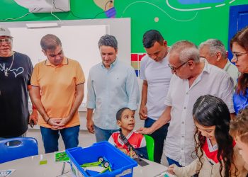 Prefeito entrega USF Vista Alegre, a primeira de dez que estão sendo construídas do zero