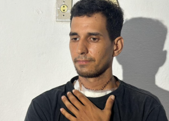 Motociclista atingido por linha de cerol recebe alta de hospital em JP