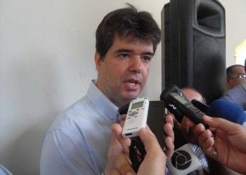 Ruy ataca judiciário paraibano e tacha decisão de juiz como política