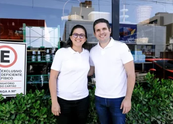 Capitã Rebeca recusa convite para ser vice de Ruy, se filia ao Republicanos e deve apoiar Cícero