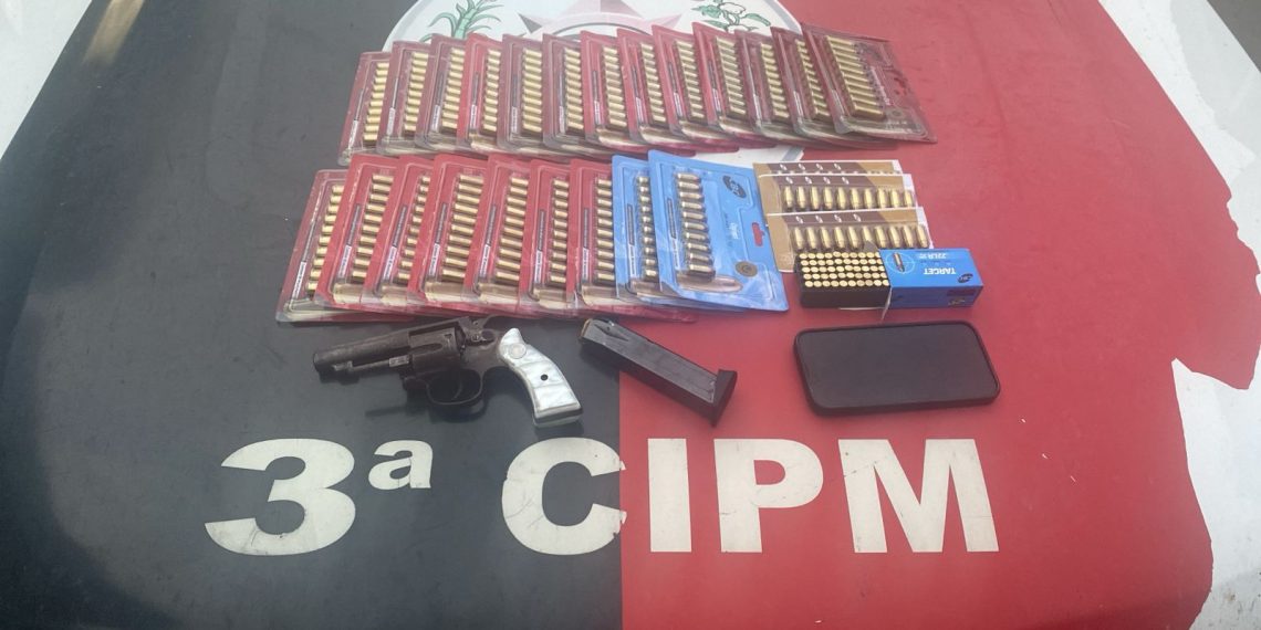 PM prende suspeito de furto com mais de 300 munições e arma de fogo, em Aroeiras
