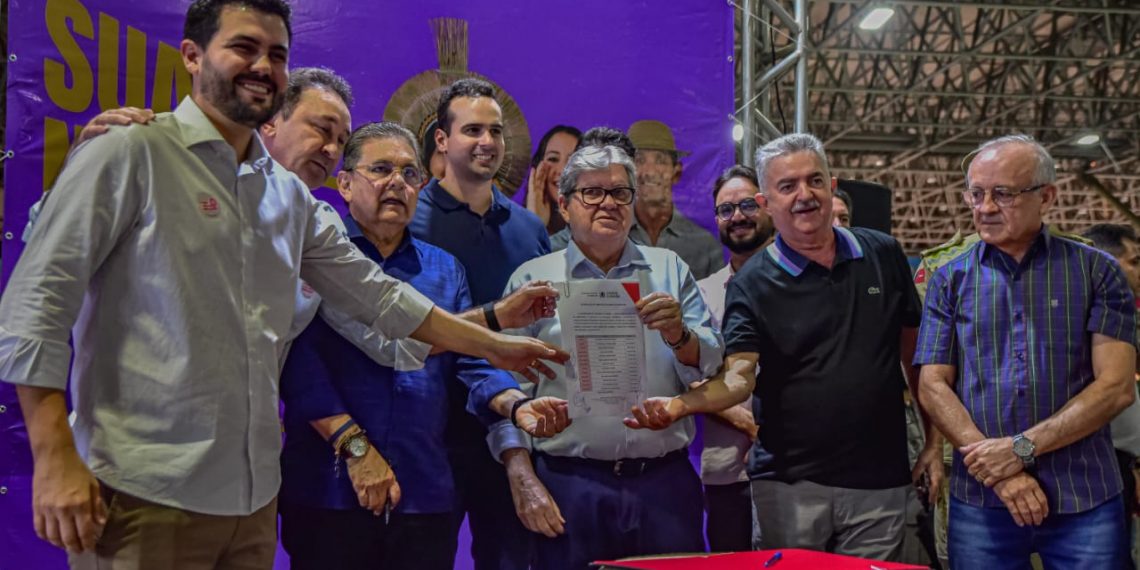 João celebra participação popular nas plenárias do Orçamento Democrático e destaca importância no processo de gestão pública