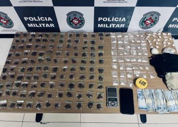 PM realiza cerco e prende suspeito de tráfico que agia no bairro dos Bancários, em João Pessoa