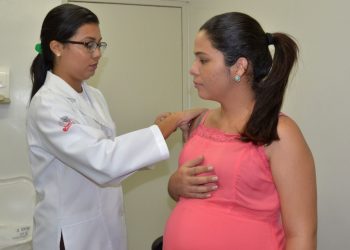 Prefeitura alerta quais vacinas devem ser administradas durante a gestação