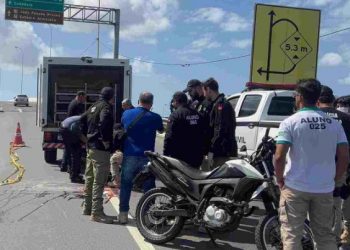 Homem é morto a tiros enquanto trafegava de moto na BR-230, em João Pessoa