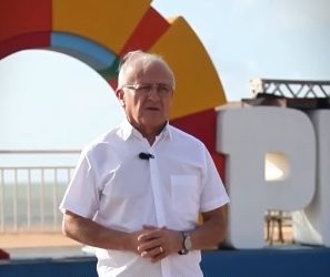 VEJA VÍDEO – Branco homenageia João Pessoa e destaca trabalho pela cidade: “construí minha família, fiz amigos e atuei pelo desenvolvimento local”