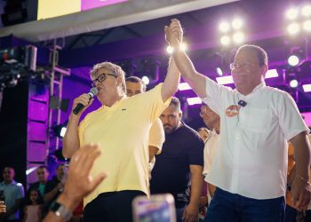 Ao lado do governador, Nilvan Ferreira realiza maior convenção da história de Santa Rita