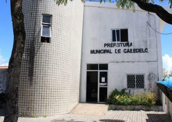 Justiça mantém decisão que impede aumento de salários de prefeito e secretários de Cabedelo