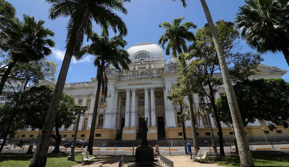 TJPE ainda não julgou denúncia de abuso de autoridade de juíza que mandou prender jornalista Ricardo Antunes
