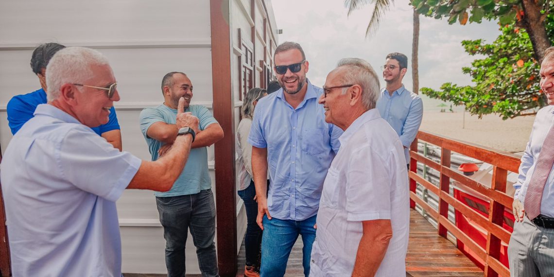 Cícero Lucena inspeciona Complexo Turístico Esportivo PCD