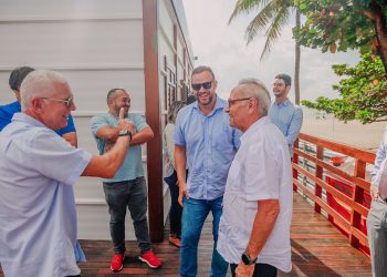 Cícero Lucena inspeciona Complexo Turístico Esportivo PCD