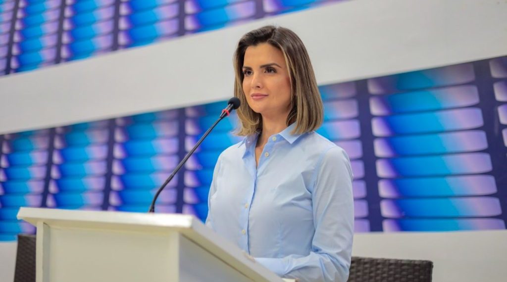 Amanda CSI propõe aplicativo para reforçar segurança de mulheres em ônibus de João Pessoa