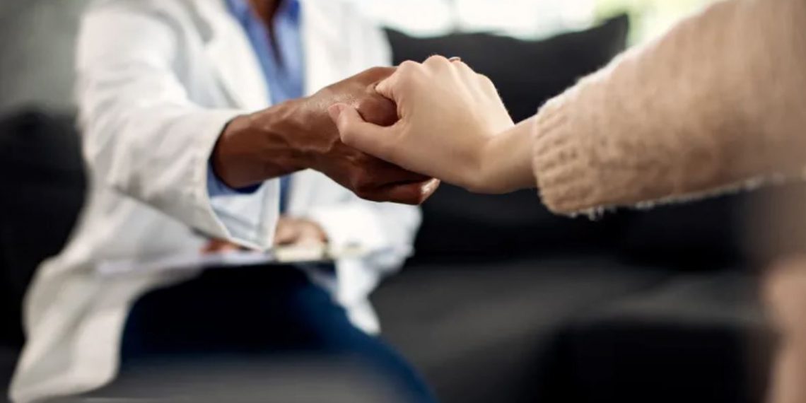 Cuidados com a Saúde Mental: Clínica no Centro de João Pessoa oferece atendimento psicoterapêutico e apoio emocional gratuitos